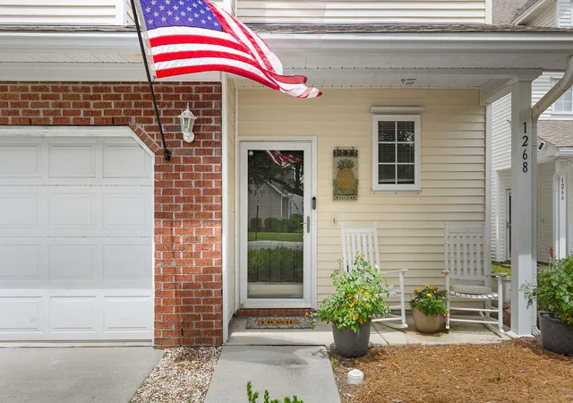 3rd image of 1268 Fenwick Plantation Rd, Johns Island, SC 29455 | MLS# 26015576