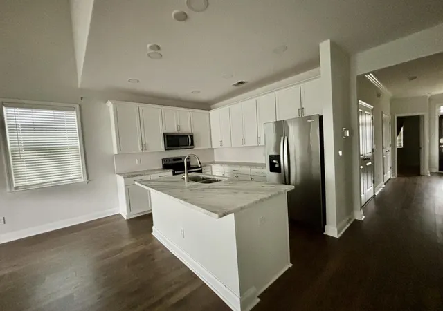 Photo 4 of Townhouse for sale at 600 Ravensridge Ln, Moncks Corner, SC 29461 | MLS# 26024159 | Listing updated on 2026-09-28