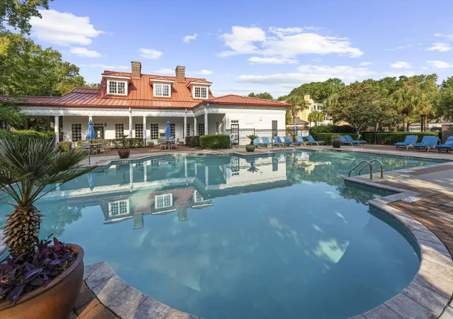 Photo 3 of Townhouse for sale at 1012 Telfair Wy, Charleston, SC 29412 | MLS# 26024064 | Listing updated on 2026-09-14