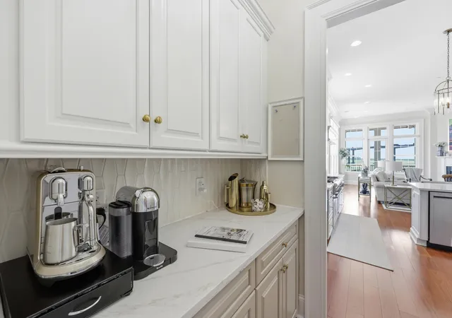 Homes for sale in Charleston, SC | 134 Fairbanks Oak Aly #Unit 403, Charleston, SC 29492 | MLS# 26007688