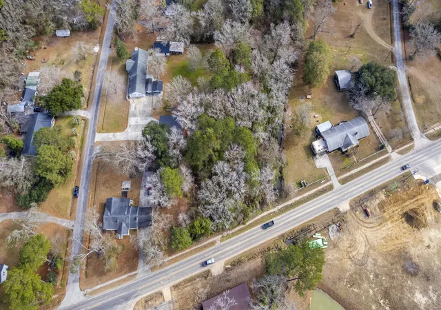3rd image of 810 Orangeburg Rd, Summerville, SC 29483 | MLS# 26002762