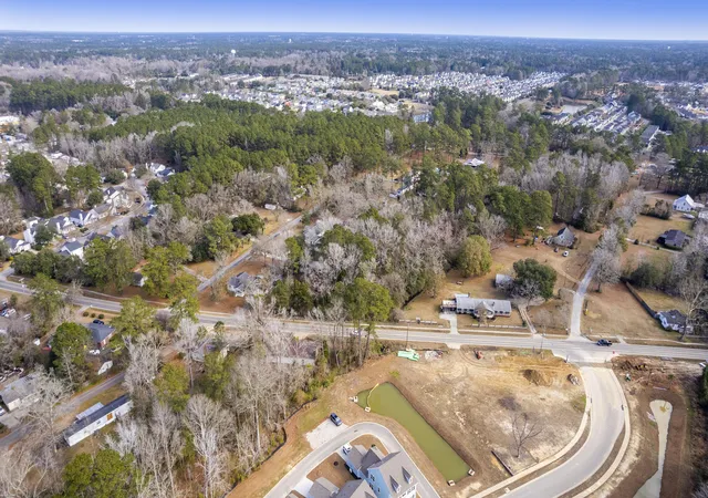 4th image of 810 Orangeburg Rd, Summerville, SC 29483 | MLS# 26002762