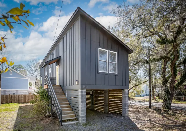 Photo 1 of Single family home for sale at 1981 Central Park Rd, Charleston, SC 29412 | MLS# 26003531 | Listing updated on 2026-08-05