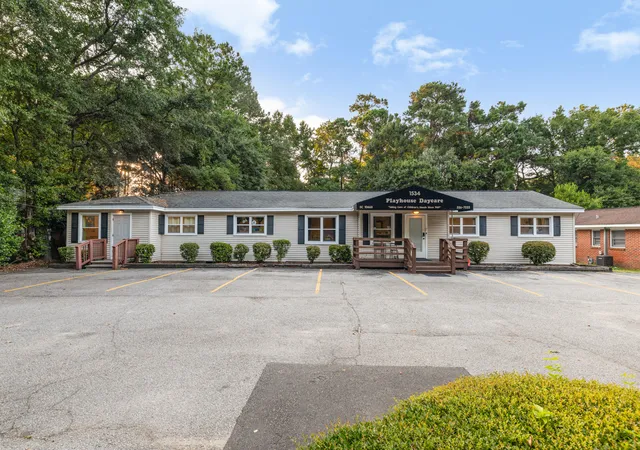 Single family home for sale at 1534 Orange Grove Rd, Charleston, SC 29407 | MLS# 26023452