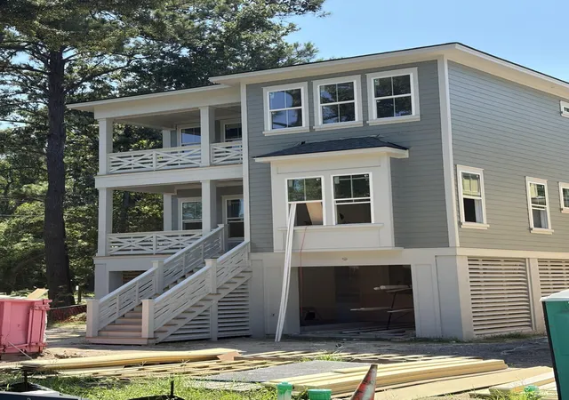 Photo 3 of Single family home for sale at 3725 Zacoma Dr, Mount Pleasant, SC 29466 | MLS# 26019818 | Listing updated on 2026-08-04