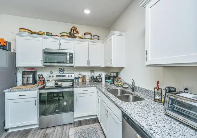 Photo 2 of Townhouse for sale at 201 Trumpet Vine Dr, Summerville, SC 29486 | MLS# 26014559 | Listing updated on 2026-08-05
