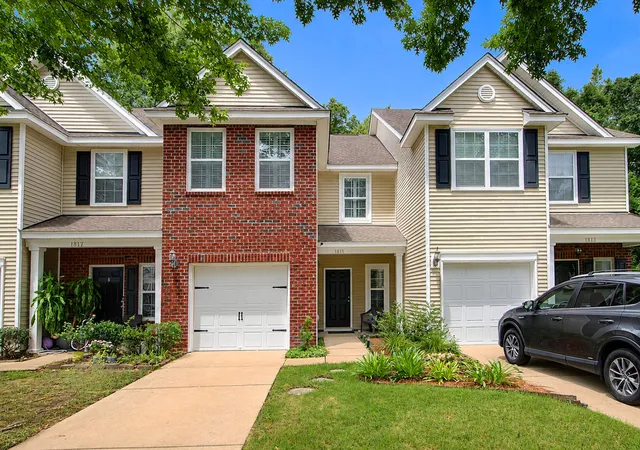 Photo 3 of Townhouse for sale at 1815 Heldsberg Dr, Charleston, SC 29414 | MLS# 26024516 | Listing updated on 2026-09-17