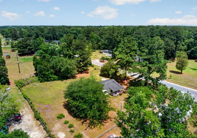 Homes for sale in Santee, SC | 102 Montegue St, Santee, SC 29142 | MLS# 26015694