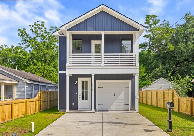 Photo 1 of Single family home for sale at 1918 Emden St, Charleston, SC 29406 | MLS# 26020625 | Listing updated on 2026-09-13