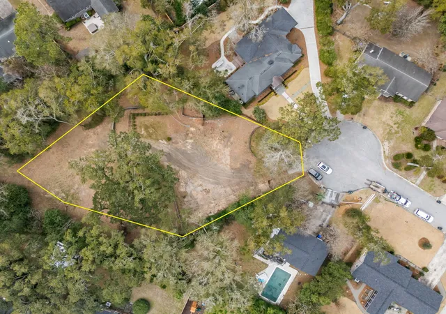 1st image of 1042 Chambers Ln, Mount Pleasant, SC 29464 | MLS# 26015311