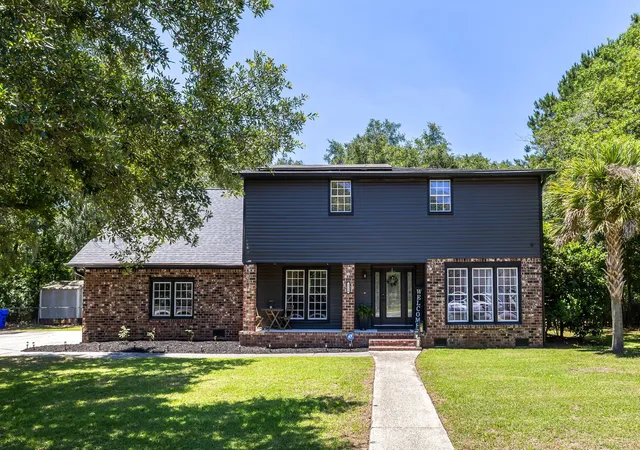 Photo 3 of Single family home for sale at 2260 Forest Lakes Blvd, Charleston, SC 29414 | MLS# 26016709 | Listing updated on 2026-08-28