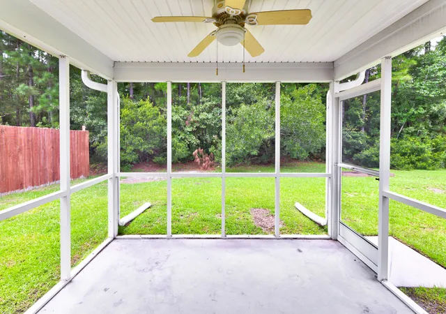 3rd image of 450 Dovetail Cir, Summerville, SC 29483 | MLS# 26024074