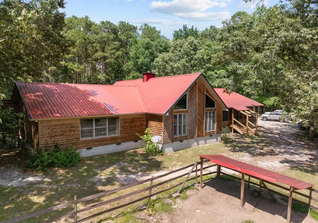 Single family home for sale at 175 Haven Ln, Cordova, SC 29039 | MLS# 26020595