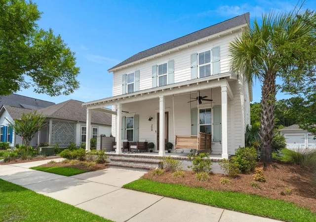 Photo 1 of Single family home for sale at 208 Oakbend St, Summerville, SC 29486 | MLS# 26017324 | Listing updated on 2026-09-05