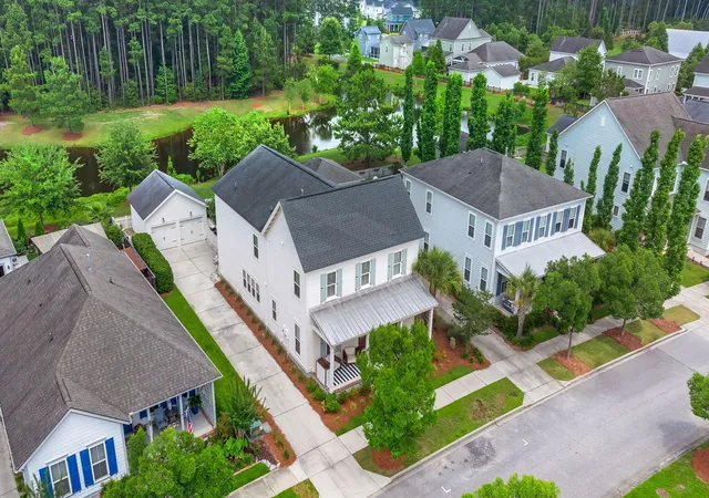 Photo 4 of Single family home for sale at 208 Oakbend St, Summerville, SC 29486 | MLS# 26017324 | Listing updated on 2026-09-05
