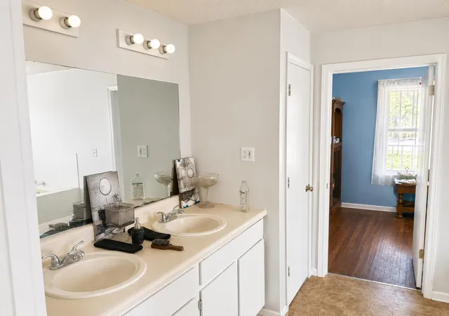 Photo 3 of Sale Pending at 1138 North St, Bamberg, SC 29003 | MLS# 26023586 | Listing updated on 2026-08-27