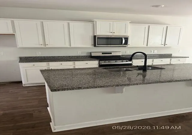 Photo 3 of Single family home for sale at 331 Willow Pointe Cir, Summerville, SC 29486 | MLS# 26018536 | Listing updated on 2026-09-26