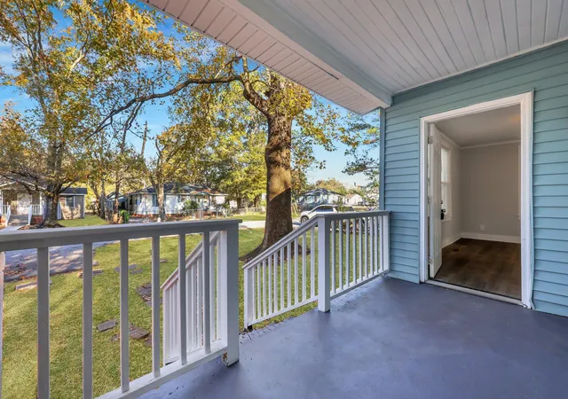 Photo 2 of Single family home for sale at 2675 Houston St, North Charleston, SC 29405 | MLS# 24030960 | Listing updated on 2026-08-05