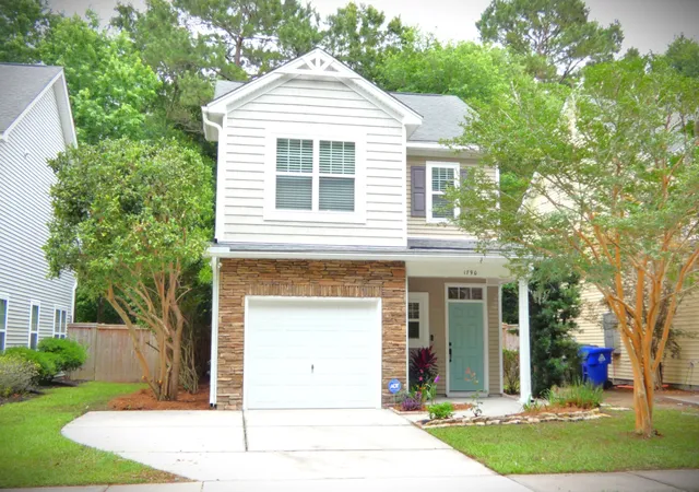 Photo 3 of Single family home for sale at 1790 Towne St, Johns Island, SC 29455 | MLS# 26016060 | Listing updated on 2026-08-04