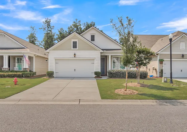 Photo 2 of Single family home for sale at 389 Seaside Trl, Summerville, SC 29486 | MLS# 26021847 | Listing updated on 2026-08-28