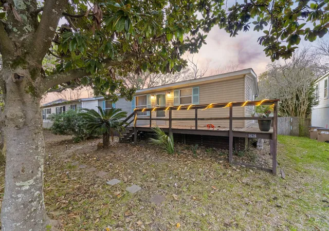 Photo 3 of Manufactured home for sale at 1626 Wigeon Ln, Charleston, SC 29412 | MLS# 26007938 | Listing updated on 2026-06-03