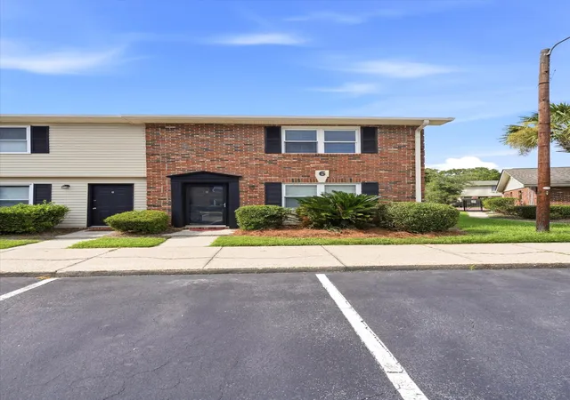 5th image of 415 Parkdale Dr #Apt 6h, Charleston, SC 29414 | MLS# 26022903