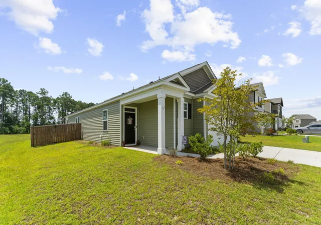 2nd image of 105 Ivory Shadow Rd, Summerville, SC 29486 | MLS# 26023644