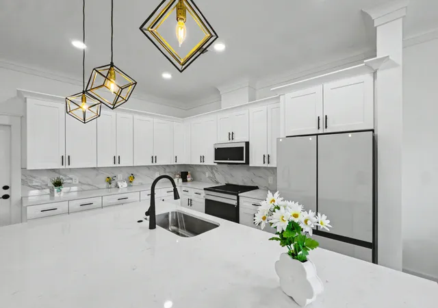 3rd image of 1985 Delaware Ave, North Charleston, SC 29405 | MLS# 26019869