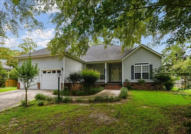 Photo 3 of Single family home for sale at 3017 Trotters Clb Way, Summerville, SC 29483 | MLS# 26022878 | Listing updated on 2026-09-17
