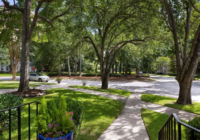 Photo 3 of Single family home for sale at 1067 Loyalist Ln, Mount Pleasant, SC 29464 | MLS# 26018113 | Listing updated on 2026-08-04