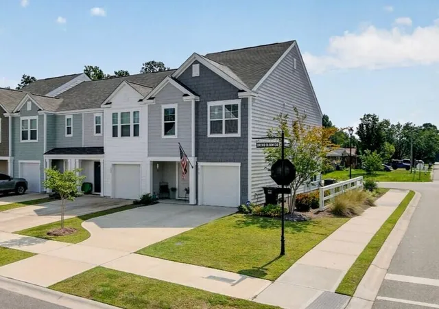 Photo 3 of Townhouse for sale at 101 Orchid Bloom Cir, Moncks Corner, SC 29461 | MLS# 26022026 | Listing updated on 2026-09-20