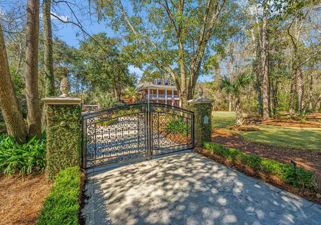Photo 3 of Single family home for sale at 108 Cainhoy Landing Rd, Charleston, SC 29492 | MLS# 26004873 | Listing updated on 2026-09-14