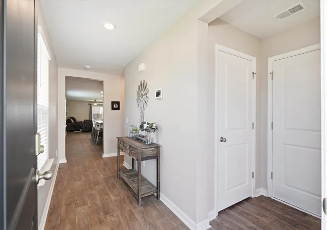 Photo 3 of Single family home for sale at 428 White Scallop Way, Summerville, SC 29486 | MLS# 26017622 | Listing updated on 2026-08-16