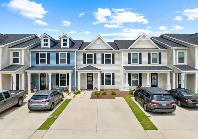 Photo 1 of Townhouse for sale at 502 Green Fern Dr, Summerville, SC 29483 | MLS# 26021122 | Listing updated on 2026-08-04