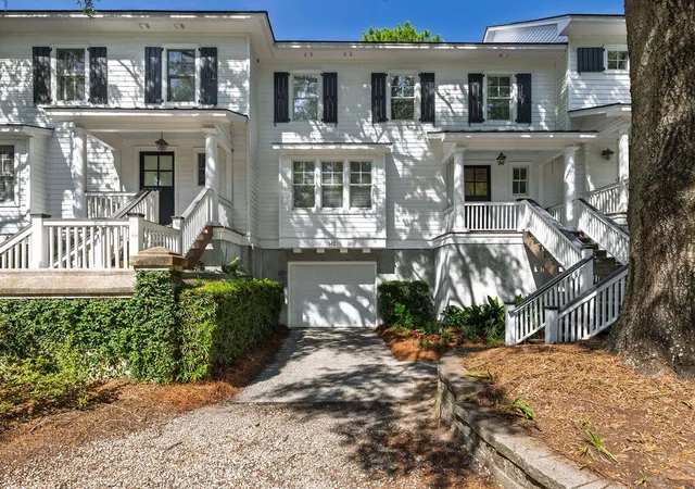 Photo 2 of Townhouse for sale at 142 Wappoo Crk Dr #9, Charleston, SC 29412 | MLS# 26017382 | Listing updated on 2026-08-28