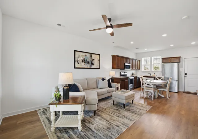 Photo 3 of Single family home for sale at 589 Blueway Ave, Summerville, SC 29486 | MLS# 26018997 | Listing updated on 2026-09-03