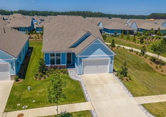 Photo 2 of Single family home for sale at 322 Autumn Azalea Way, Summerville, SC 29486 | MLS# 26016493 | Listing updated on 2026-09-17