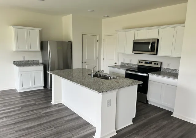 Photo 2 of Sale Pending at 1207 Carriage Wood Cir, Ridgeville, SC 29472 | MLS# 26021315 | Listing updated on 2026-08-03