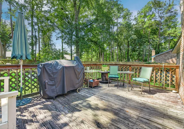 Photo 2 of Single family home for sale at 304 Summercourt Dr, Summerville, SC 29485 | MLS# 26023213 | Listing updated on 2026-08-17