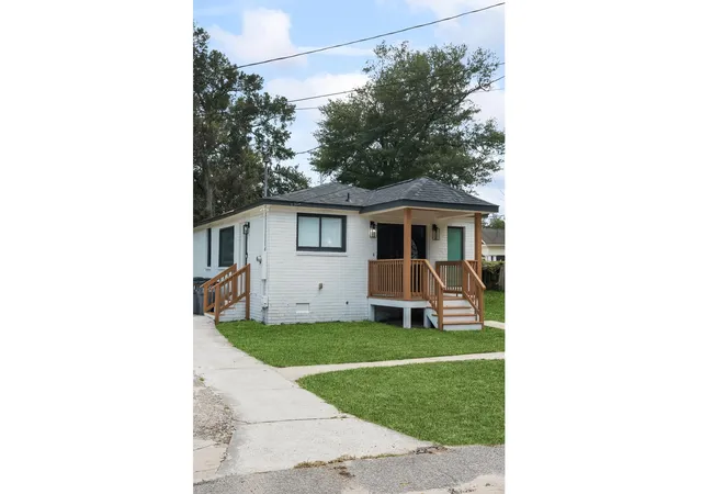 2nd image of 2101 Atlas St, North Charleston, SC 29405 | MLS# 26023590