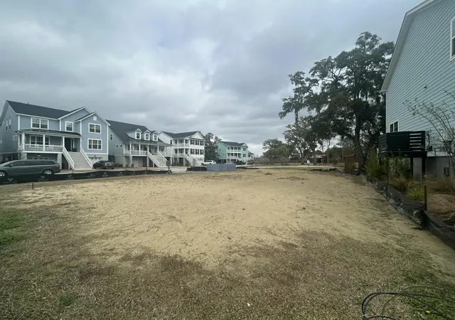 Photo 3 of Single family home for sale at 2126 Boykin, Charleston, SC 29414 | MLS# 26005658 | Listing updated on 2026-08-23