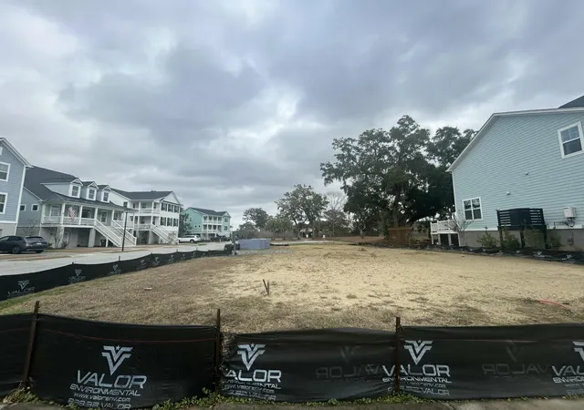 Photo 4 of Single family home for sale at 2126 Boykin, Charleston, SC 29414 | MLS# 26005658 | Listing updated on 2026-08-23