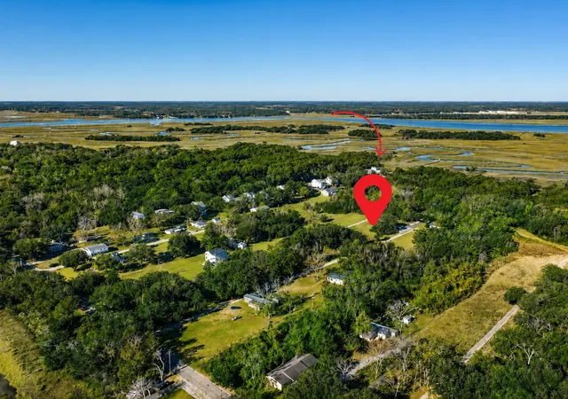 Land for sale at 2033 Holly Crk Rd, Charleston, SC 29412 | MLS# 26019497