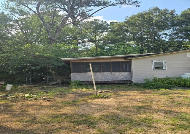 Photo 2 of Single family home for sale at 1081 Homestead, Saint Stephen, SC 29479 | MLS# 26024286 | Listing updated on 2026-10-27