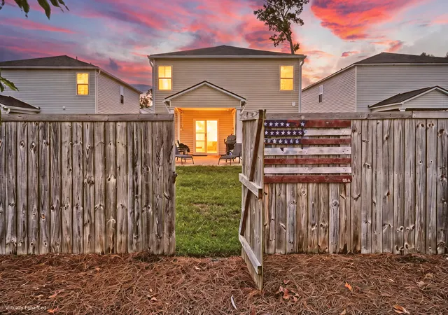Photo 2 of Single family home for sale at 625 Jancus St, Charleston, SC 29414 | MLS# 26021176 | Listing updated on 2026-08-13