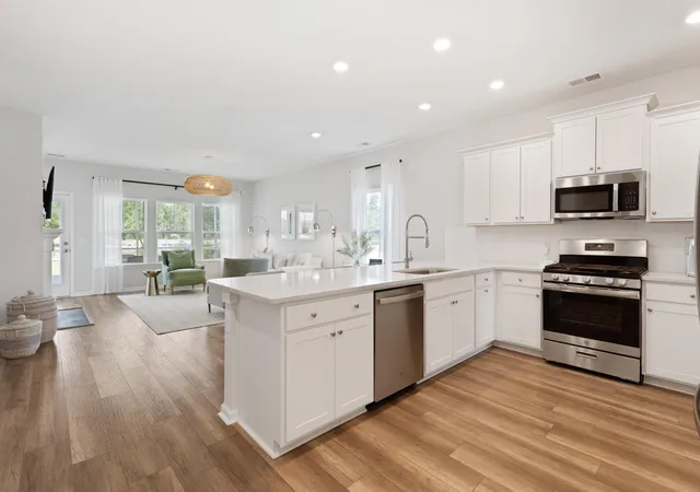 5th image of 608 Cropfield Dr, Summerville, SC 29485 | MLS# 26021777