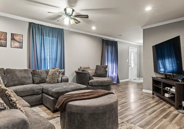 Photo 3 of Single family home for sale at 2133 Shillings Brg Rd, Orangeburg, SC 29115 | MLS# 26023576 | Listing updated on 2026-10-03