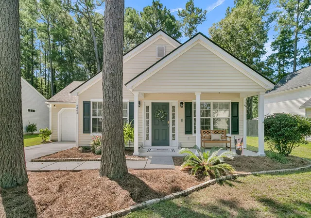 2nd image of 4804 Hearthside Dr, Summerville, SC 29485 | MLS# 26022840