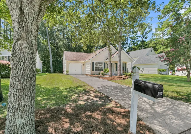 4th image of 4804 Hearthside Dr, Summerville, SC 29485 | MLS# 26022840