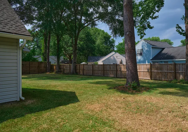 Photo 3 of Single family home for sale at 103 Betsy Ln, Summerville, SC 29486 | MLS# 26022024 | Listing updated on 2026-09-17
